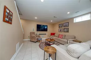 9911 Le Grand Dr, Pittsburgh, PA 15090 - Photo 30