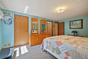 2850 Edgecliff Rd, Lower Burrell, PA 15068 - Photo 18