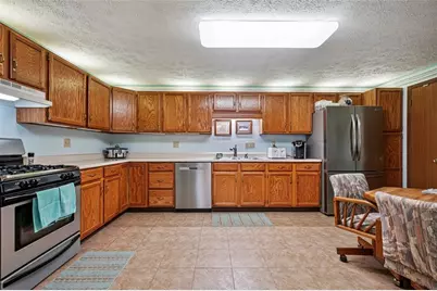 2850 Edgecliff Rd Unit #7, Lower Burrell, PA 15068 - Photo 12