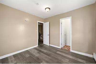 678 Gregg Ave, Bridgeville, PA 15017 - Photo 18