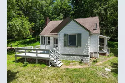383 Lakeview Drive, South Strabane, PA 15301 - Photo 1