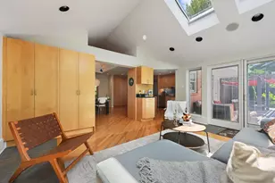 300 S Lang Ave, Pittsburgh, PA 15208 - Photo 16