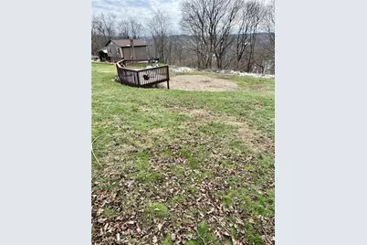 1119 Hancock Avenue, Allegheny Township, PA 15690 - Photo 22