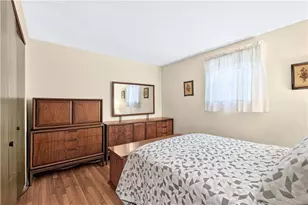 221 Navaho, Hempfield Township, PA 15601 - Photo 24