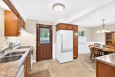 221 Navaho, Hempfield Township, PA 15601 - Photo 20
