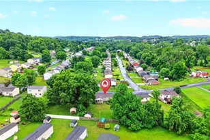 221 Navaho, Hempfield Township, PA 15601 - Photo 4