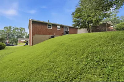 408 Hazelnut Dr, Monroeville, PA 15146 - Photo 38