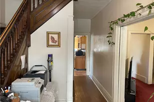3884 East St, Pittsburgh, PA 15214 - Photo 4