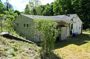 854 Bocktown Rd, Moon/Crescent Twp, PA 15046 - Photo 6