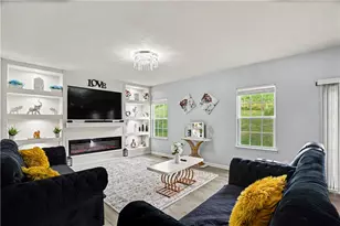 370 Greene Dr, Jefferson Hills, PA 15025 - Photo 2