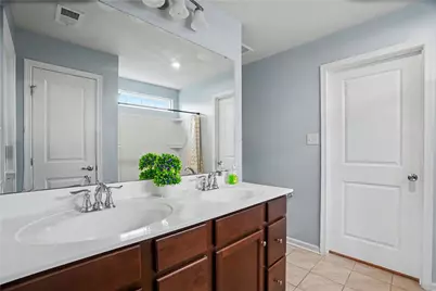 370 Greene Dr, Jefferson Hills, PA 15025 - Photo 8