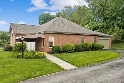 126 Crosswynds Dr, Chippewa Township, PA 15010 - Photo 2
