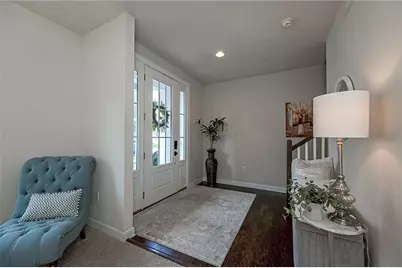 110 3rd St, Oakmont, PA 15139 - Photo 1