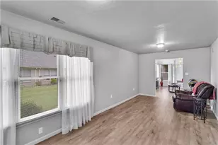 1903 Hunt Club Dr, Hempfield Township, PA 15601 - Photo 16