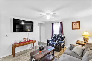 31 Penn, Manor, PA 15665 - Photo 8