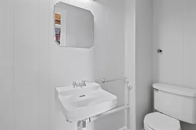 7038 Meade Pl, Pittsburgh, PA 15208 - Photo 32