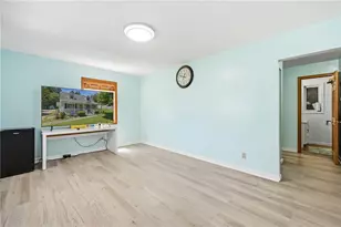 90 Rexford Dr, Hermitage, PA 16148 - Photo 20