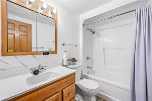 90 Rexford Dr, Hermitage, PA 16148 - Photo 22