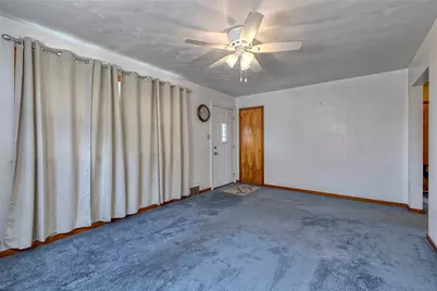 1921 Sloan Ave, Latrobe, PA 15650 - Photo 18