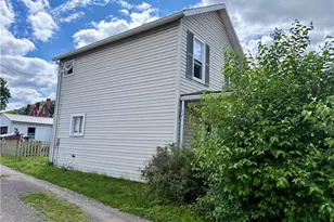 111 Quay St, Manor Township, PA 16236 - Photo 12