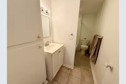 111 Quay St, Manor Township, PA 16236 - Photo 10