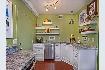 750 Washington Road #1405, Pittsburgh, PA 15228 - Photo 6