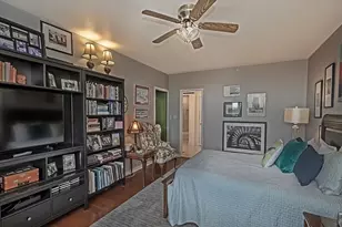 750 Washington Rd, Pittsburgh, PA 15228 - Photo 10