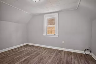 7722 Lloyd Ave, Pittsburgh, PA 15218 - Photo 16