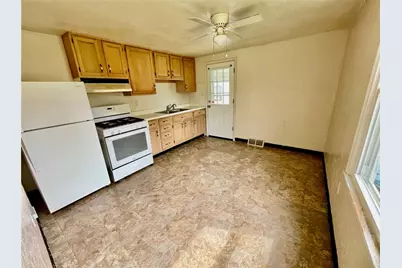 141 Carroll St, Aliquippa, PA 15001 - Photo 4