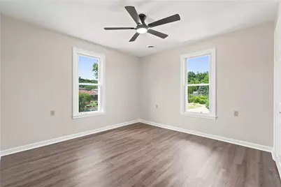 801 Vine, Liberty Boro, PA 15133 - Photo 10