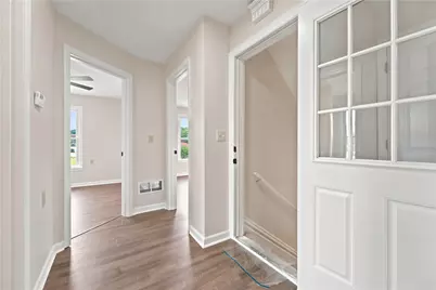 801 Vine, Liberty Boro, PA 15133 - Photo 4