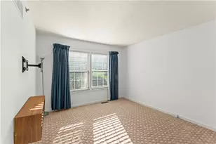 1368 Meadowbrook Dr, North Strabane, PA 15317 - Photo 36