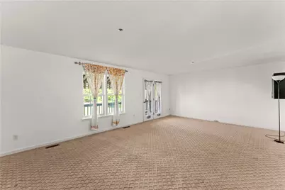 1368 Meadowbrook Dr, North Strabane, PA 15317 - Photo 10