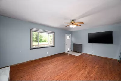 58 Bassick Ln, Pymatuning Township, PA 16154 - Photo 6