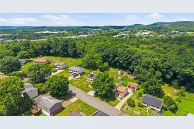 728 Skyview Dr, Cranberry Township, PA 16066 - Photo 38
