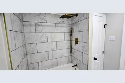 125 Wilma Dr, Washington Township, PA 15613 - Photo 14