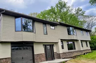 125 Wilma Dr, Washington Township, PA 15613 - Photo 2