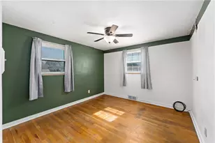119 Forliview Rd, Pittsburgh, PA 15116 - Photo 12
