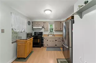119 Forliview Rd, Pittsburgh, PA 15116 - Photo 10