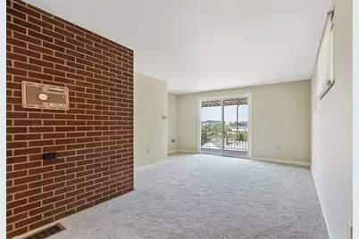 8966 Knoll Street, Pittsburgh, PA 15101 - Photo 6
