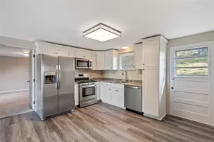 8966 Knoll St, Pittsburgh, PA 15101 - Photo 2