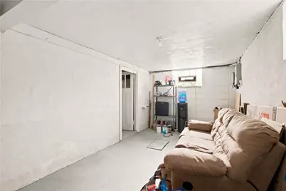 412 Phillips Ave, Stowe Township, PA 15136 - Photo 26