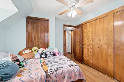 412 Phillips Ave, Stowe Township, PA 15136 - Photo 18