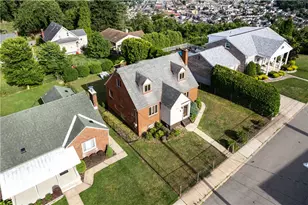 412 Phillips Ave, Stowe Township, PA 15136 - Photo 30