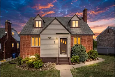 412 Phillips Ave, Stowe Township, PA 15136 - Photo 2