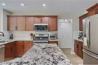 1821 Pioneer Drive, Pittsburgh, PA 15143 - Photo 18