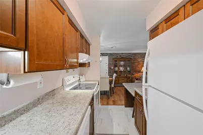 940 Margarite Dr #K, Scott Township, PA 15216 - Photo 12
