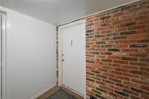 940 Margarite Dr, Scott Township, PA 15216 - Photo 26