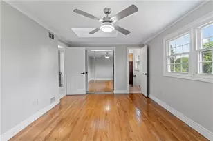 2429 Pin Oak Pl, Pittsburgh, PA 15220 - Photo 20