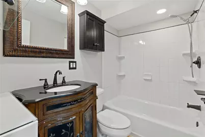 2429 Pin Oak Pl, Pittsburgh, PA 15220 - Photo 18